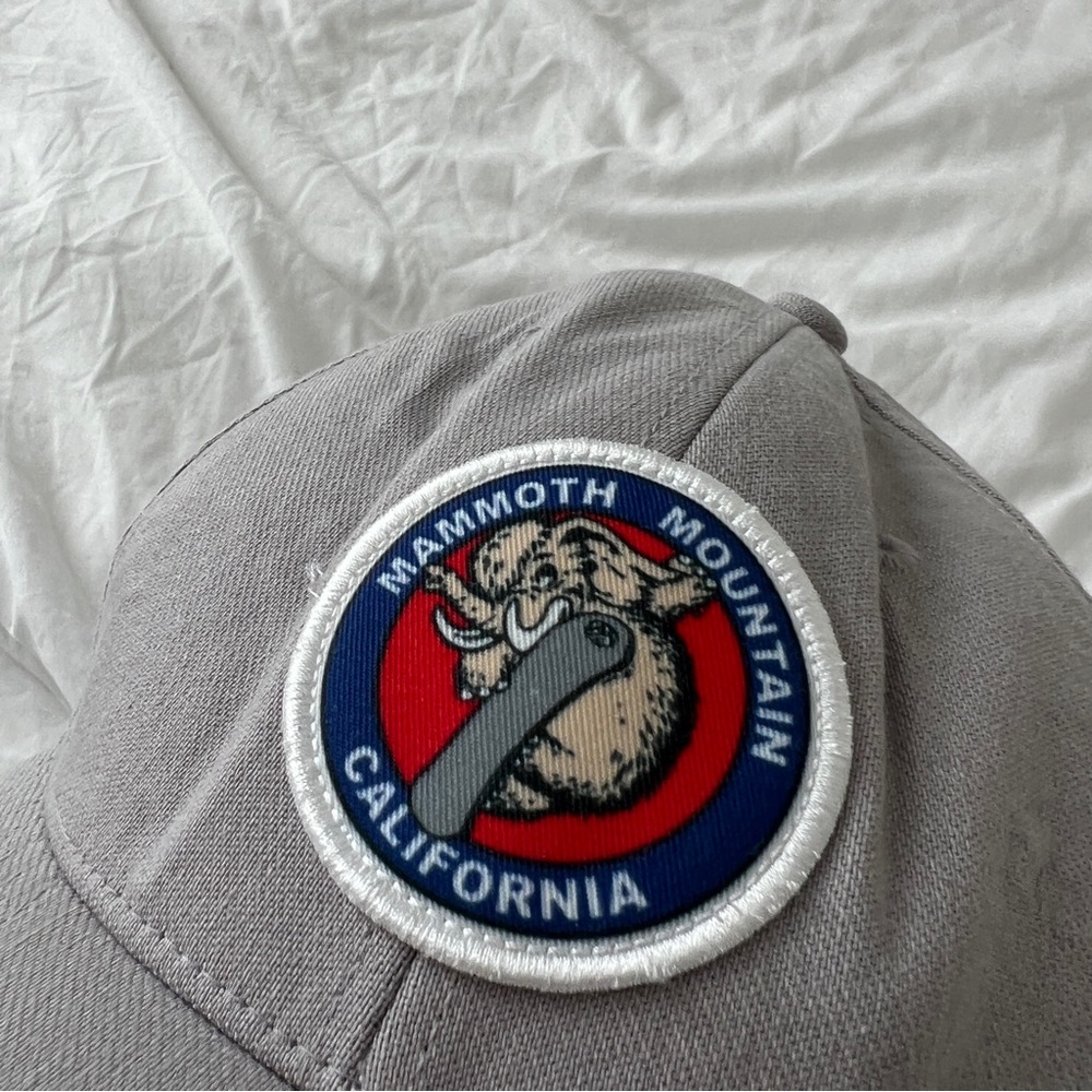 Mammoth hat - Picture 3 of 3